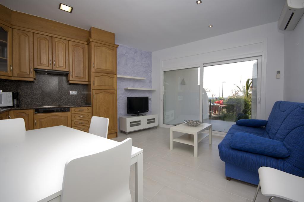 Inmosantos Oasis E3 Apartamento Roses Quarto foto